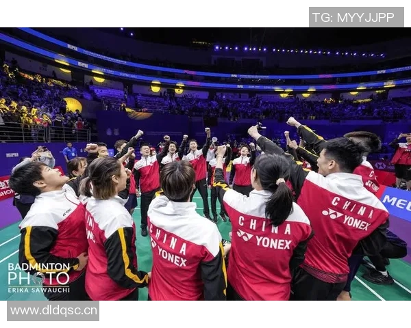 广州羽毛球队与南京羽毛球队赛后状态分析与复盘探讨 广州羽毛球队与南京羽毛球队赛后状态分析与复盘探讨